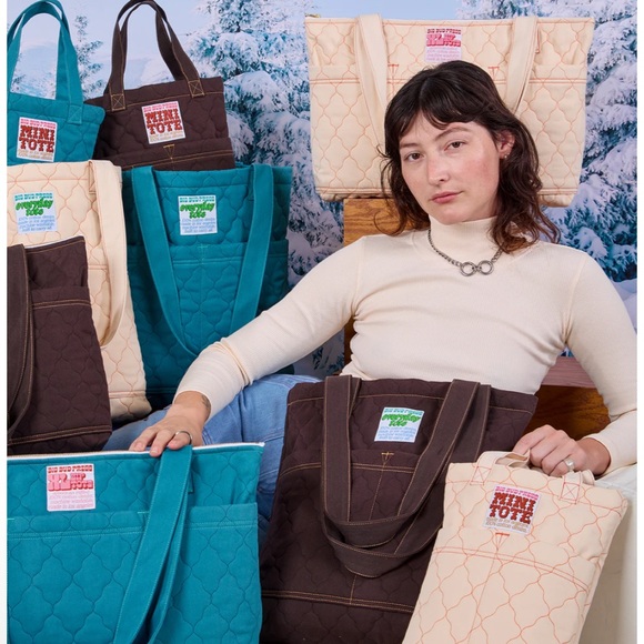 Big Bud Press Quilted Everyday Tote in Dark Espresso - Picture 2 of 10